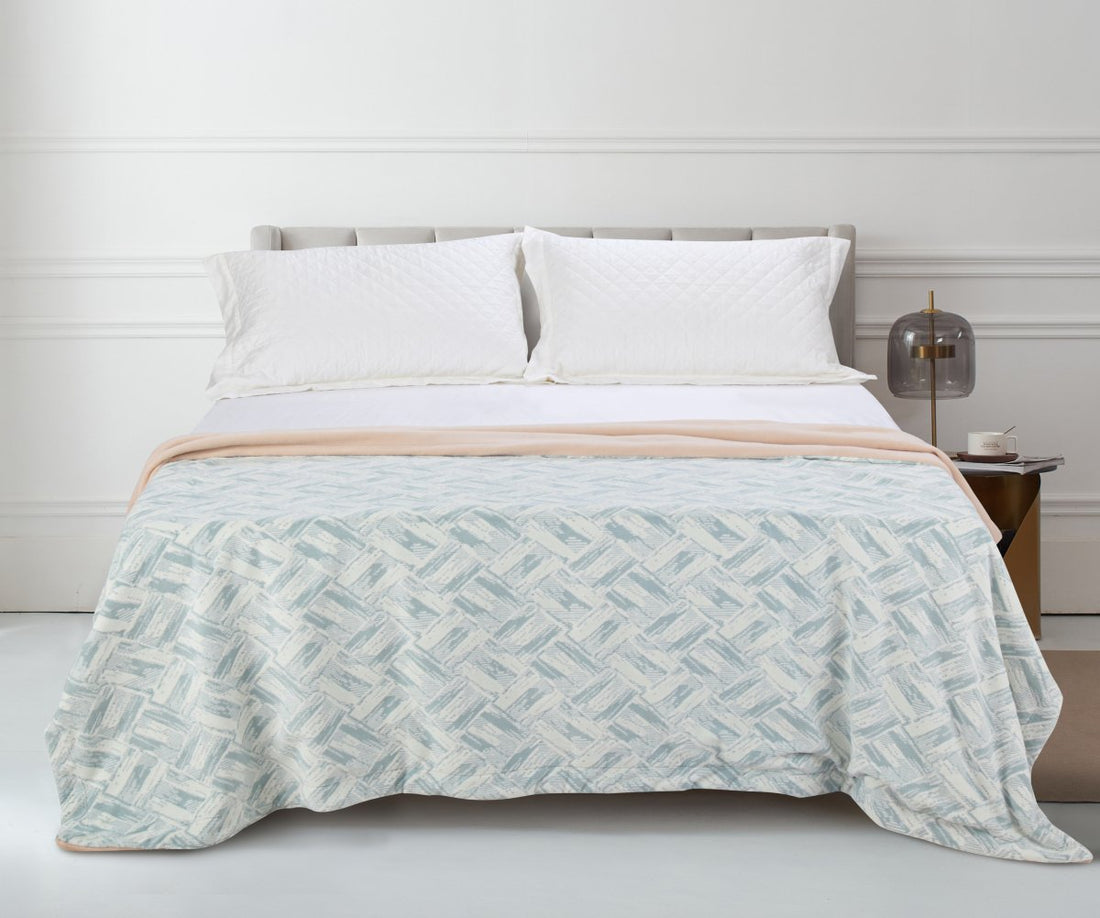 Fleece Winter Blanket (BKCB2591) - Natural Home