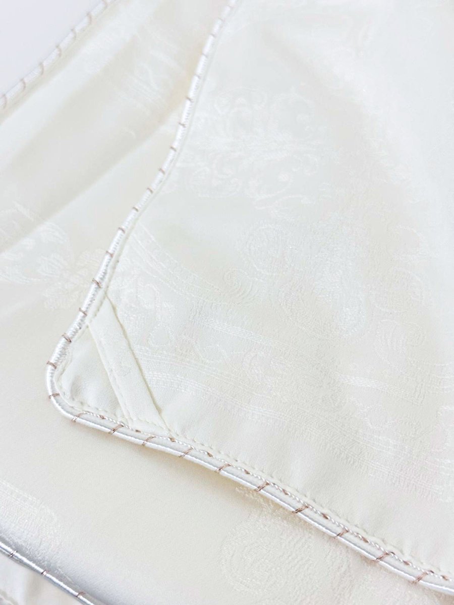 Organic Silk All-season Quilt (WCSF2484) - Silk Quilt - Natural Home