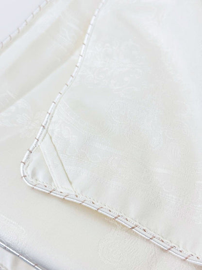 Organic Silk All-season Quilt (WCSF2484) - Silk Quilt - Natural Home